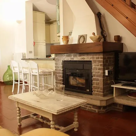 Ca' De Gino Apartman *