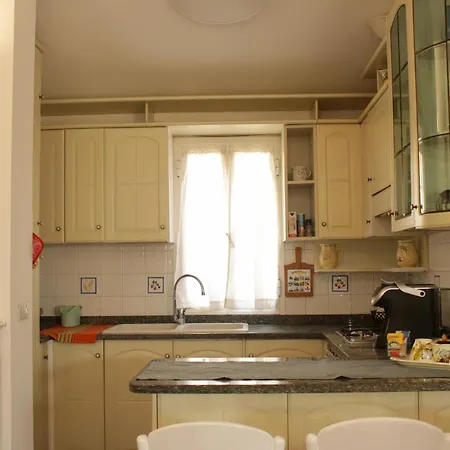 Ca' De Gino Apartman Santo Stefano al Mare