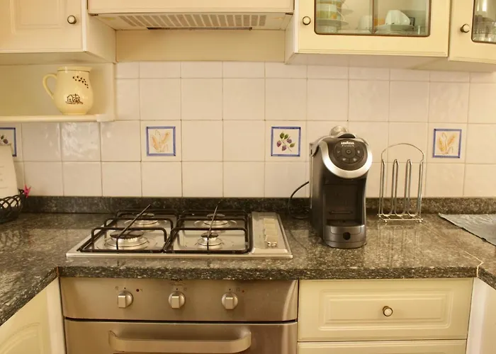 Ca' De Gino 산토스테파노알마레