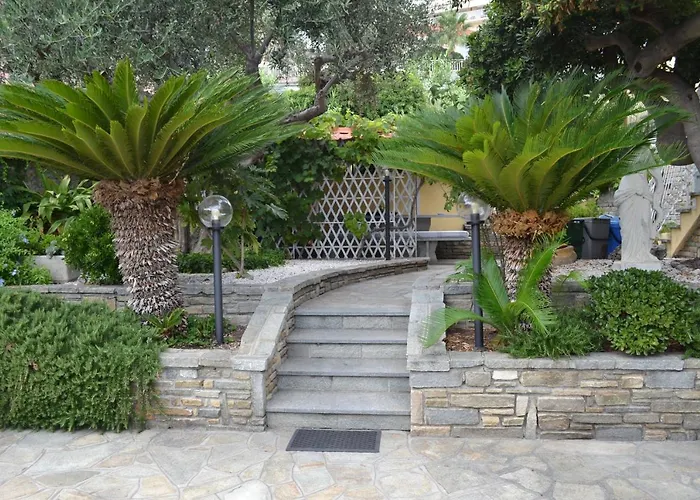 Ca' De Gino 산토스테파노알마레